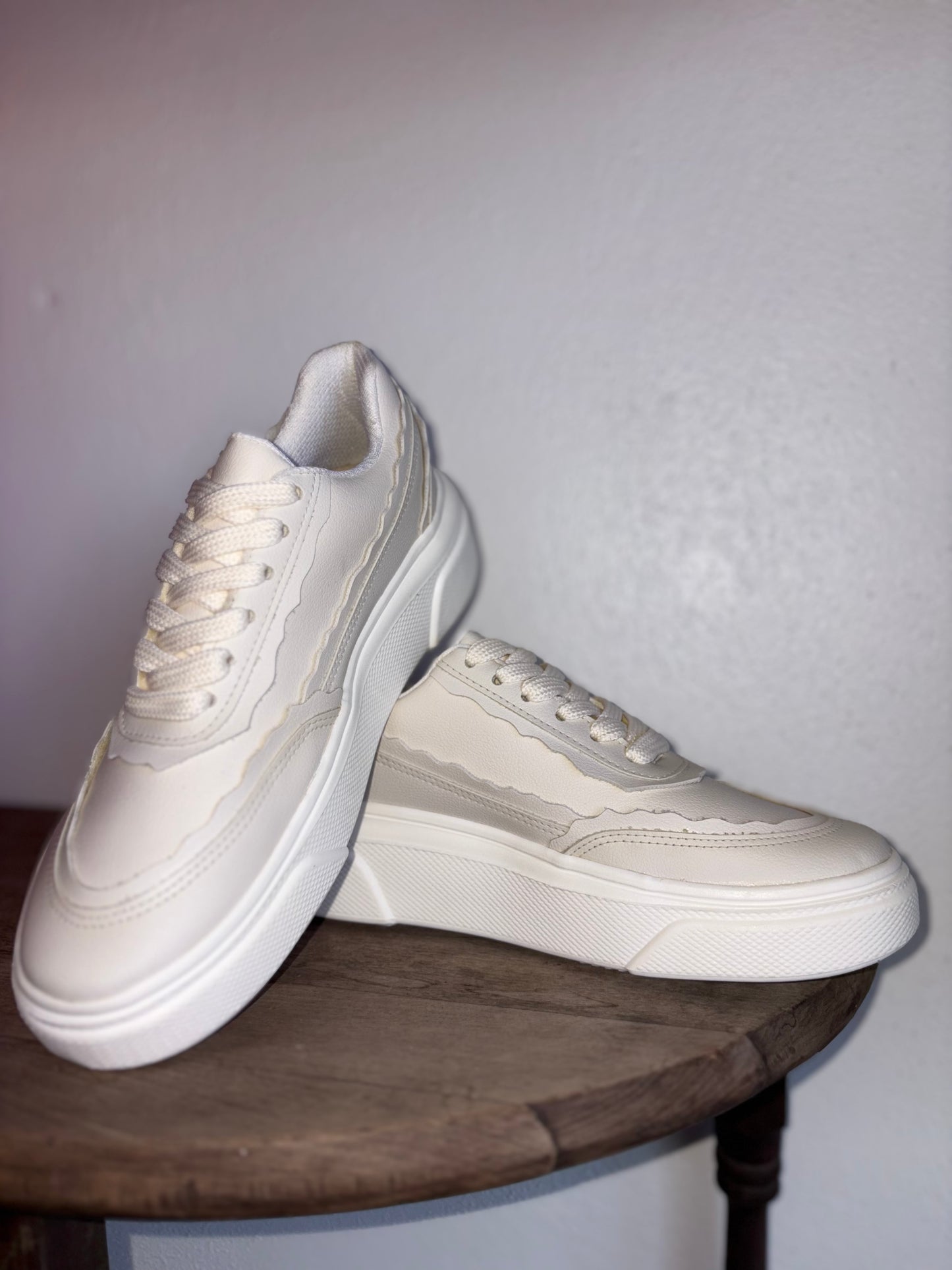 Vanilla Sneakers