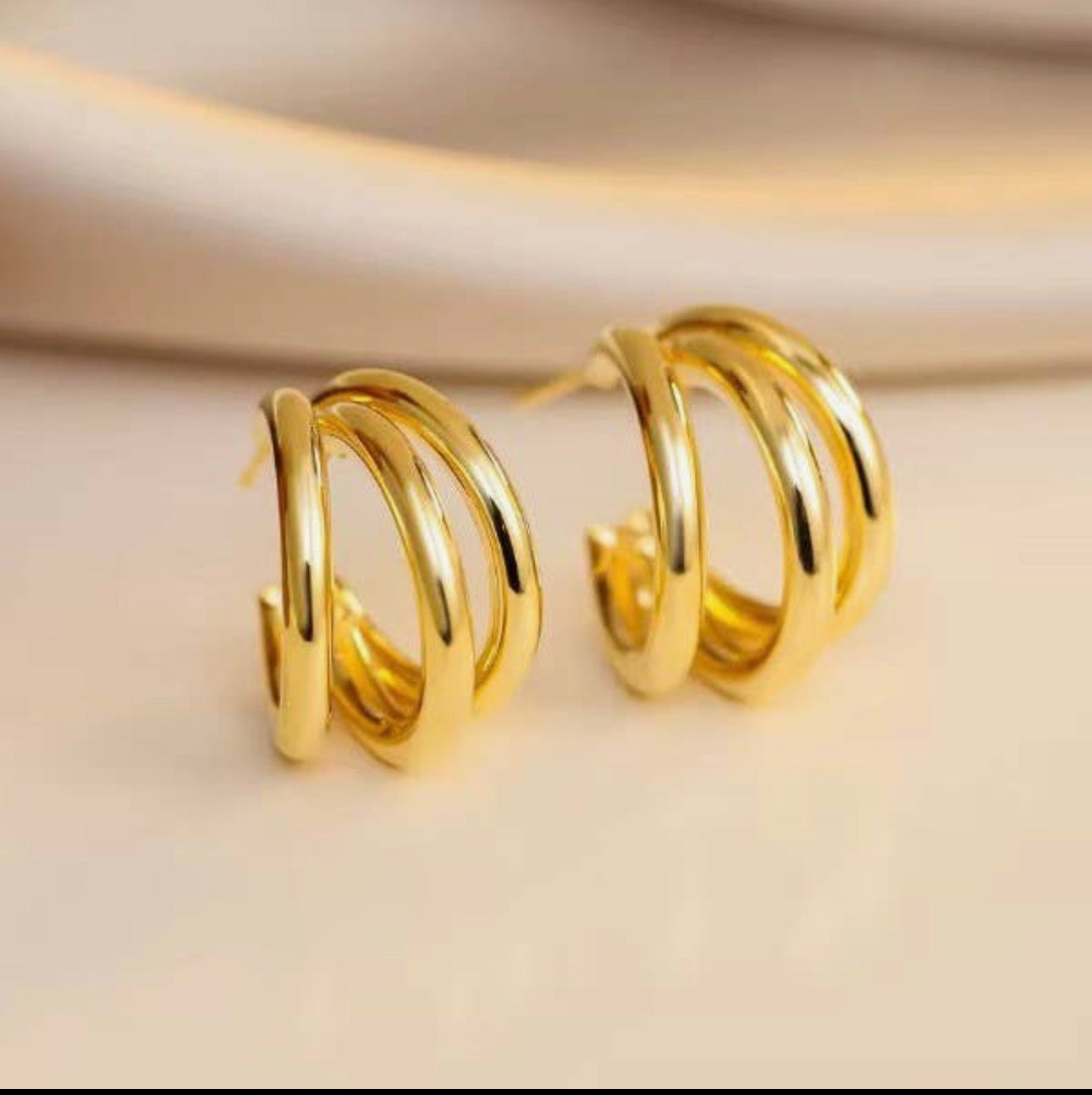 Marie Hoops