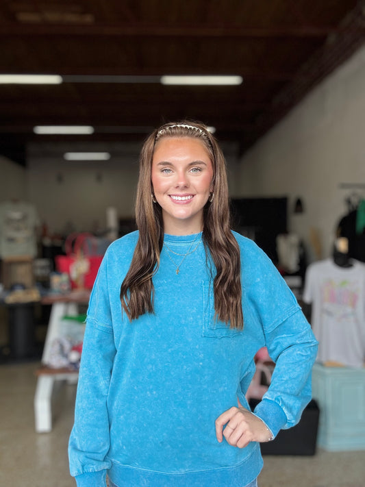 Ice Queen Pullover
