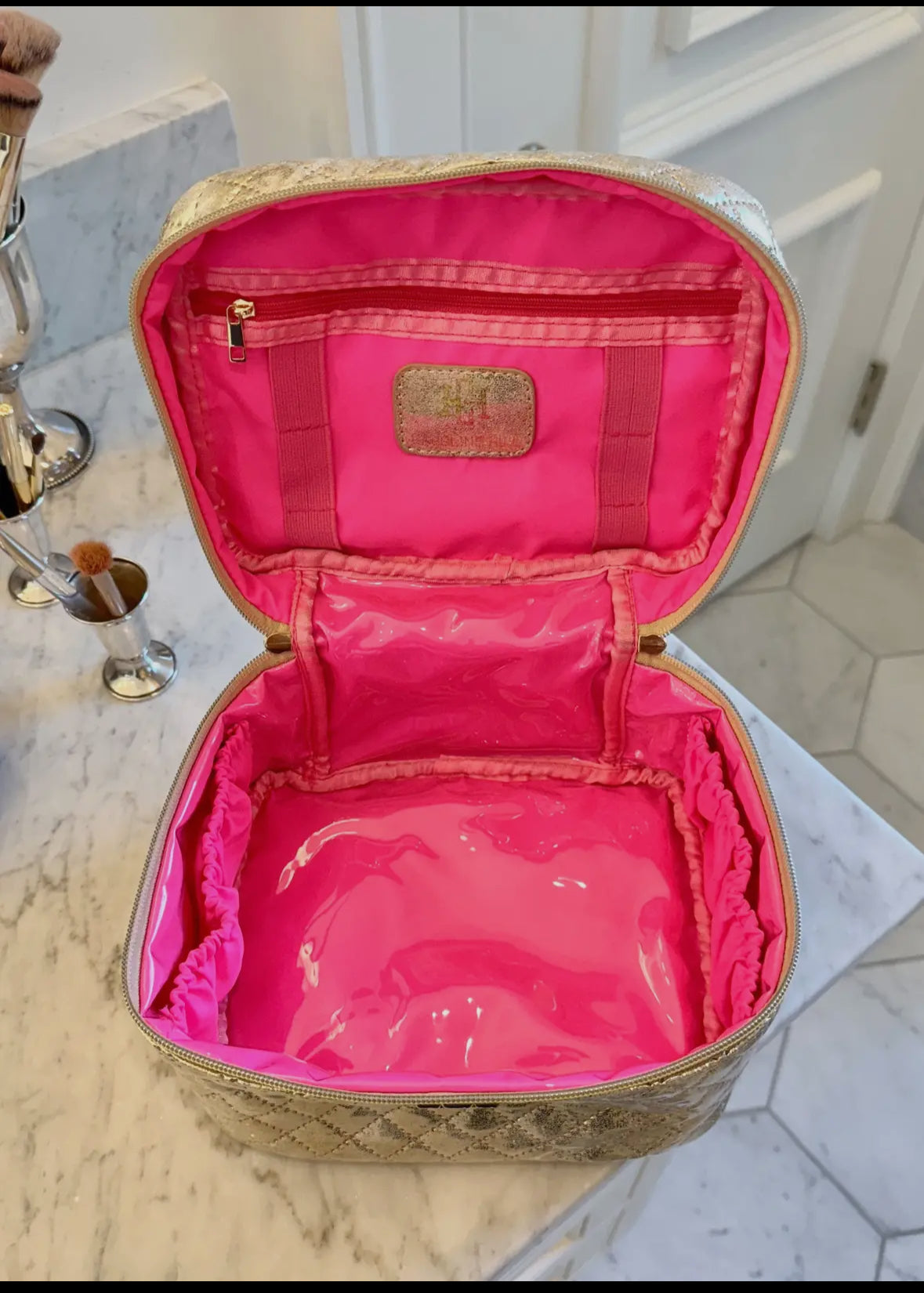 Hampton Makeup Case