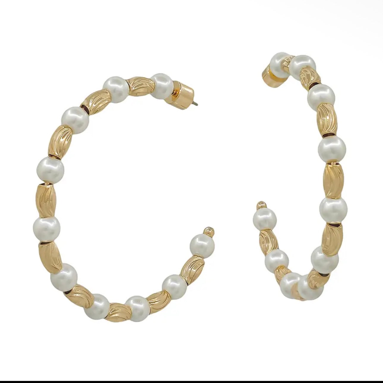 Goldie and Pearl Earrings