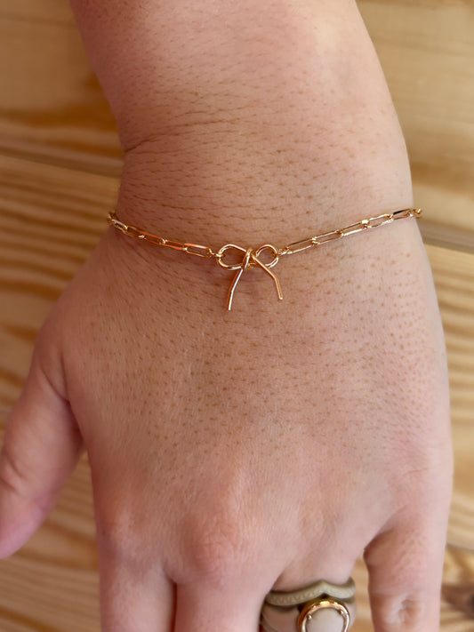 Bow drop link Bracelet